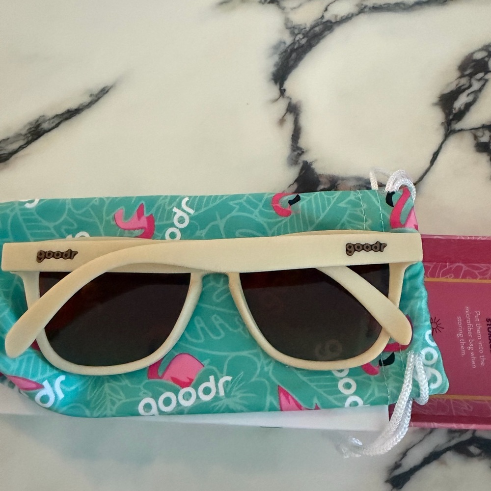 Goodr OG Toasted Marshmallow Magic Sunglasses - Picture 10 of 16